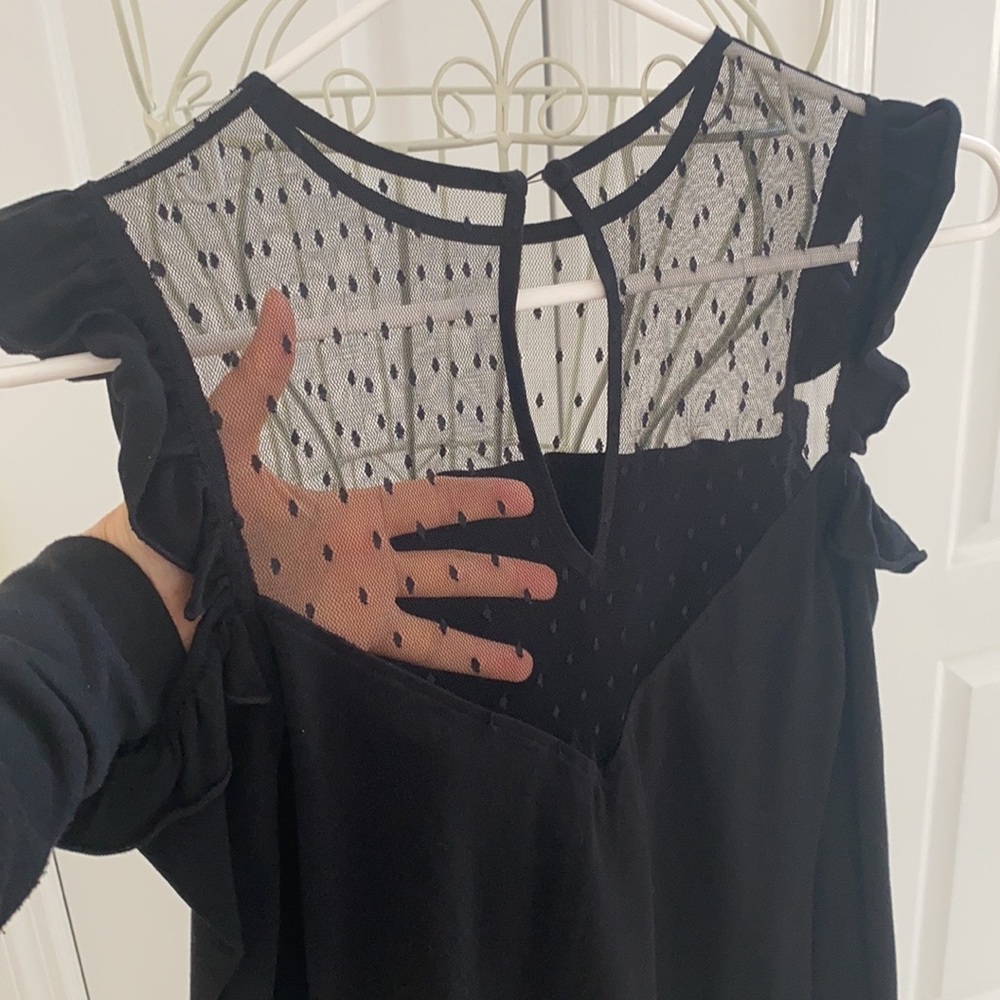 Express Open Shoulder Ruffle Sheer Top - Size XS - Picture 2 of 9